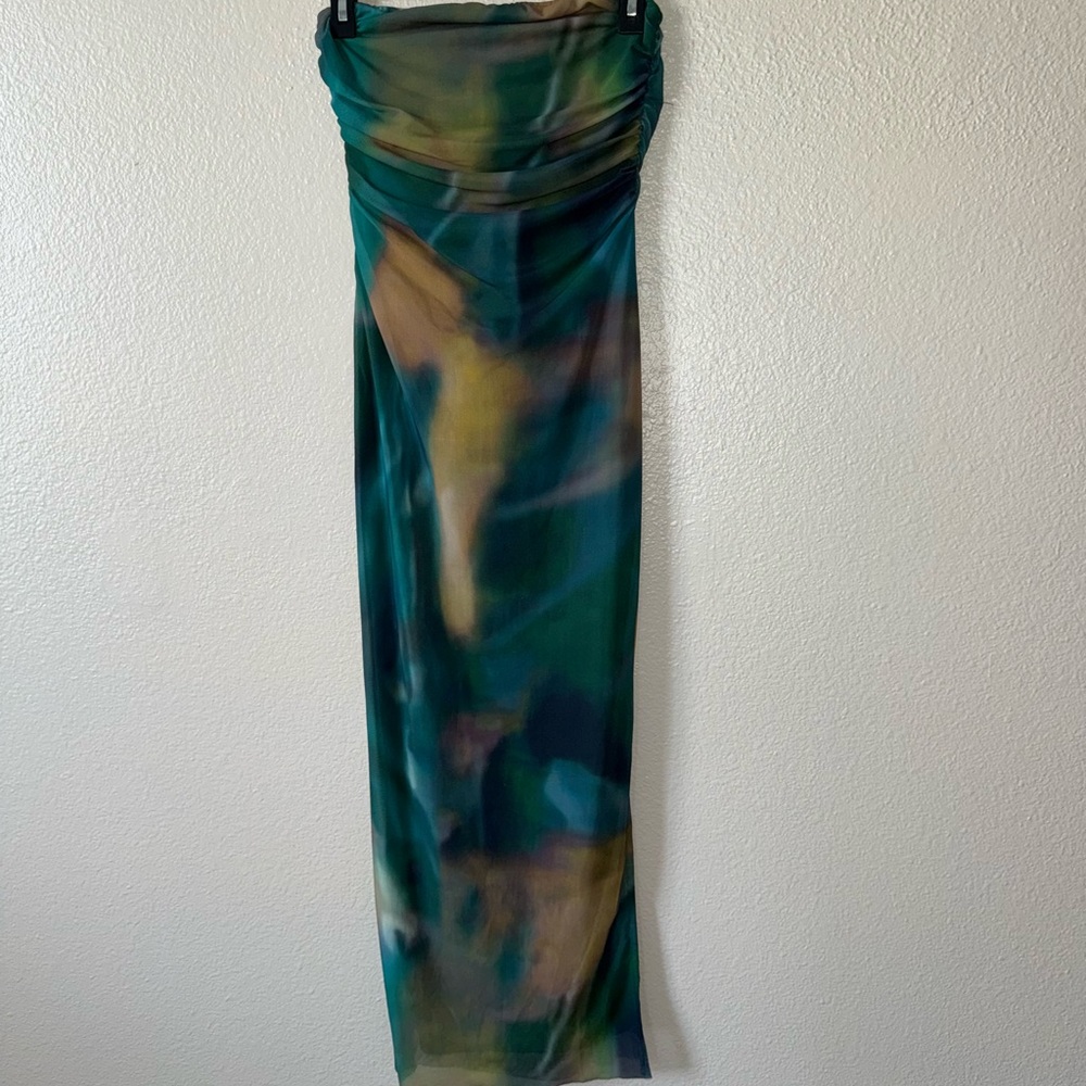 Elegant Multicolor Strapless Dress